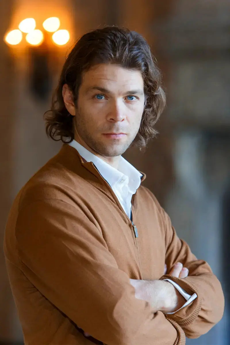 Gabo Vicuna by Qiviuk Boutique