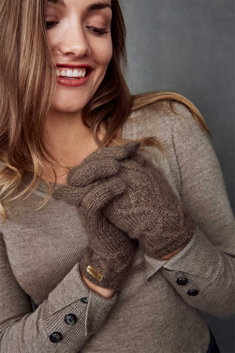 Mena Qiviuk Gloves in Natural by Qiviuk Boutique