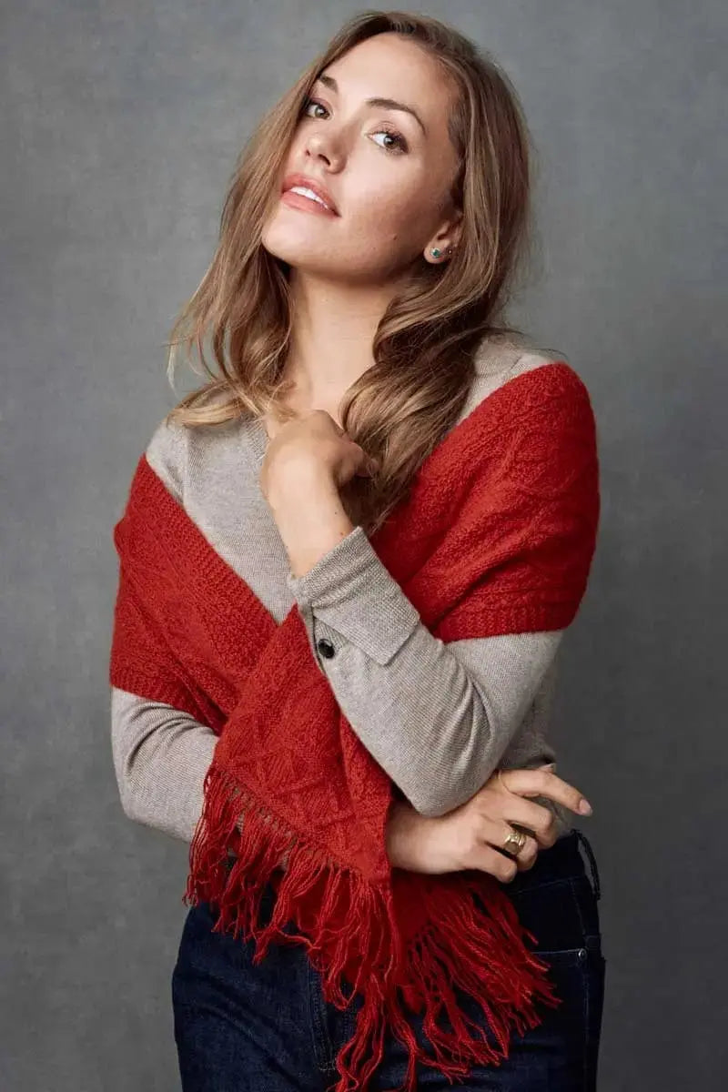 Woman wearing a Red Qiviuk Mena scarf by Qiviuk Boutique