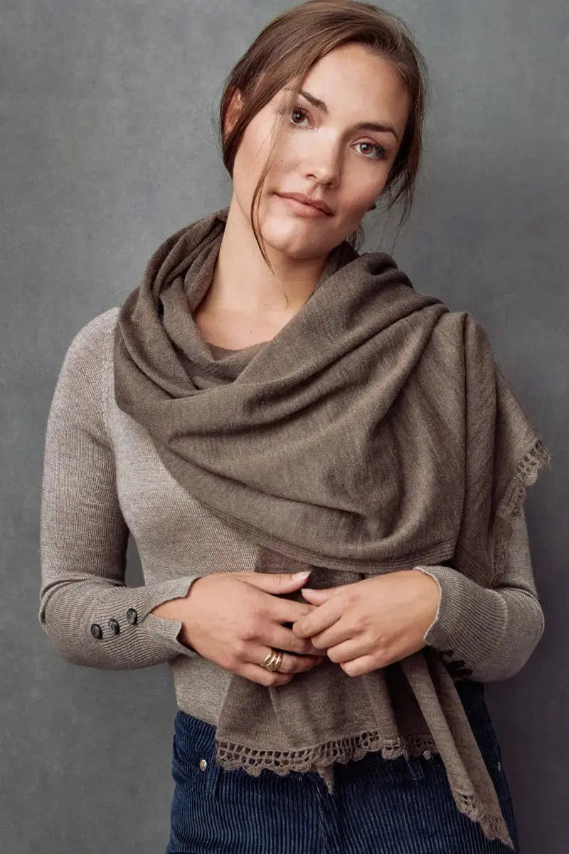 Qiviuk Finito woman's shawl in natural by Qiviuk Boutique