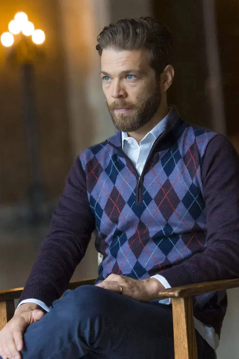 side view Lino man pullover in Qiviuk, Merino & Silkby Qiviuk Boutique