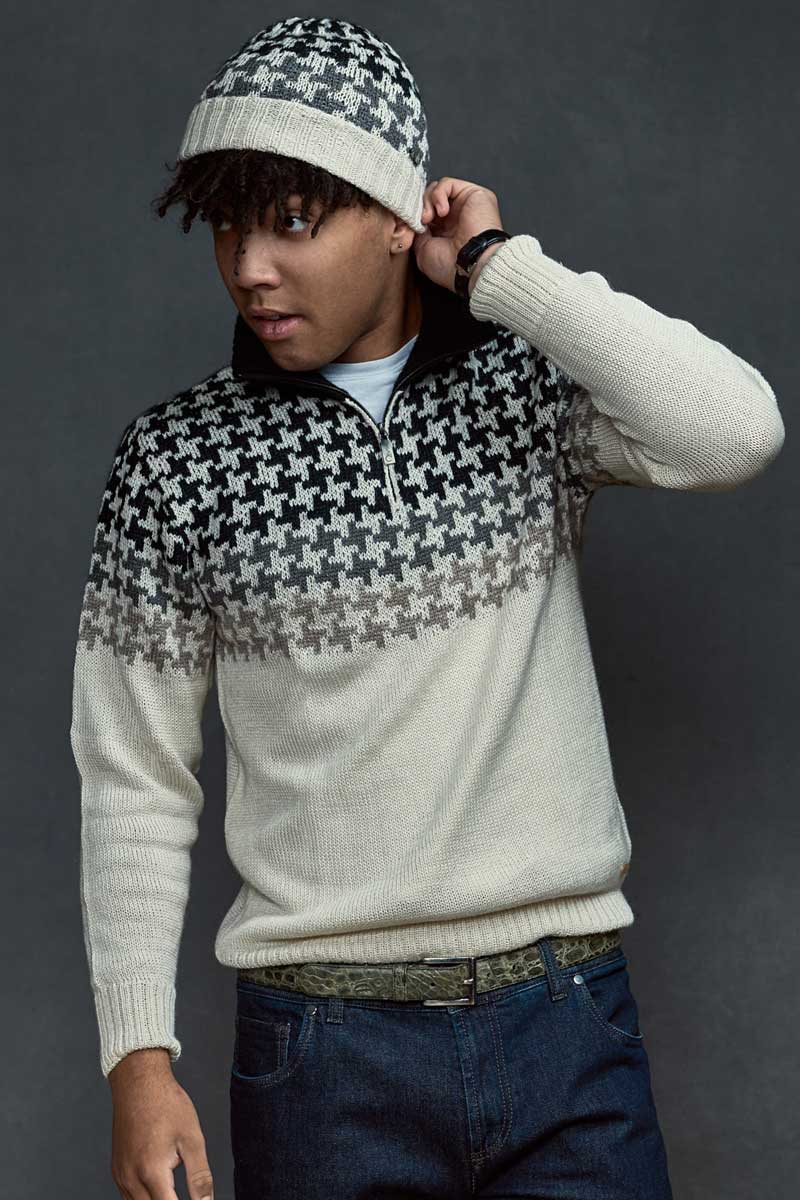 Heavenly alpaca Oscar man pulloverwith Bison, Merino, Silk made by Qiviuk Boutique