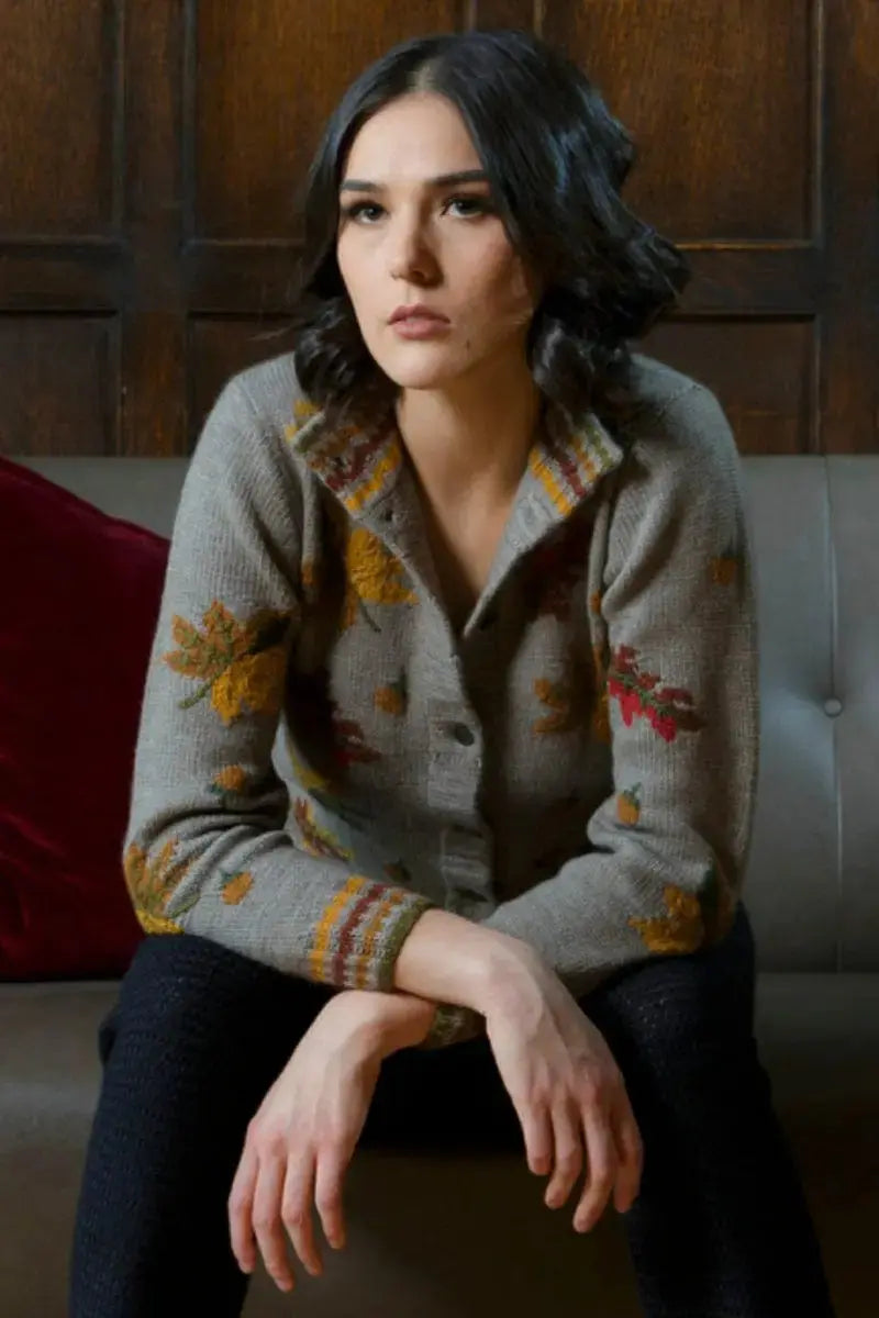 Qiviuk, Merino & Silk Wind woman cardigan sweater by Qiviuk Boutique