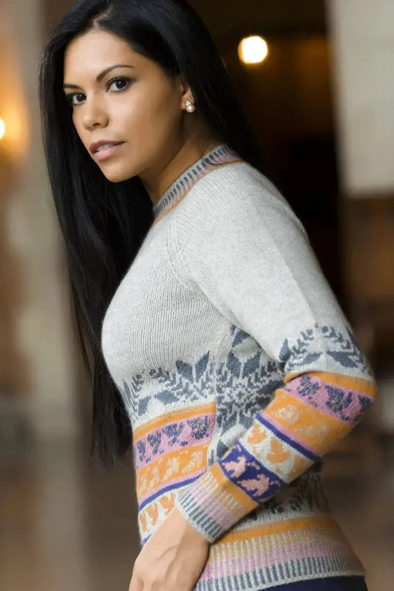 Side view Extra Fine Merino wool pullover sweater Gloria Woman Pullover Merino, Qiviuk & Silk by Qiviuk Boutique