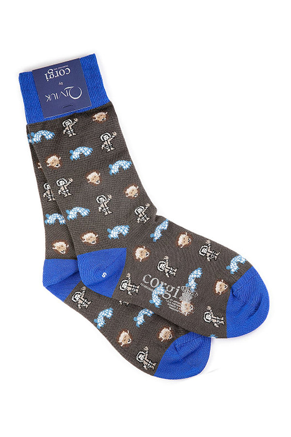 Cotton, Qiviuk & Silk man socks in blue by Qiviuk Boutique 