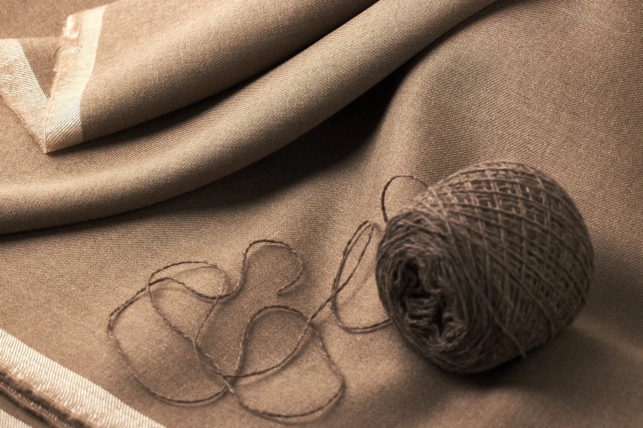 Qiviuk-Supports-Sustainability Qiviuk Boutique | The Nature of Luxury