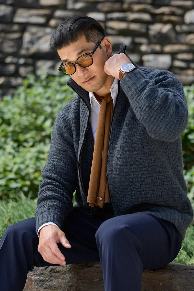 Joel II CA by Qiviuk Boutique