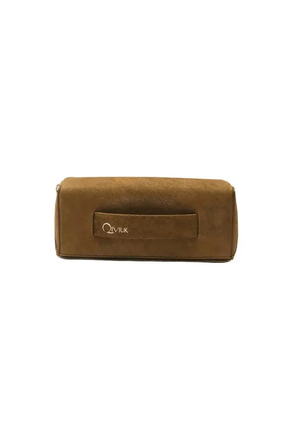 rown Muskox leatherToiletry bag  Le Feuillet by Qiviuk Boutique