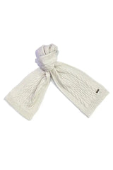 Display of a Fisherman scarf in merino wool by Qiviuk Boutique