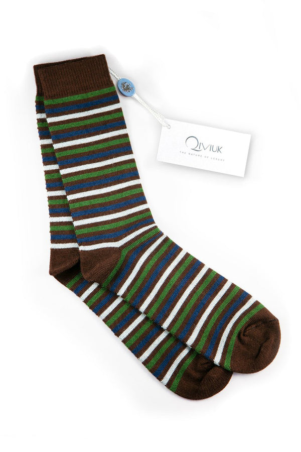 Heavenly Alpaca & Silk man socks in brown by Qiviuk Boutique